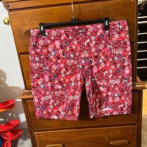 Floral shorts 1x